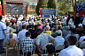 Герой России Александр Янклович поздравил с Днем Победы ветерана, проживающую в Энгельсском доме-интернате
